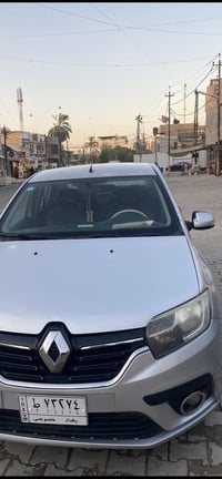 نوع السيارة: رينو سمبل موديل :٢٠١٩ رقم : بغداد  سنويه لسنه :٢٠٢٩ مكفول...