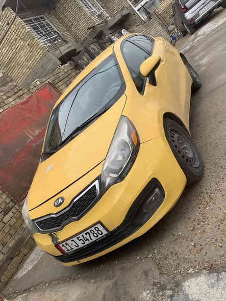 سلام عليكم كيا ريو 2014 وارد امريكي حادثه مثل ماموضح بل سونار الباب الخلفي وشويه من الجاملغ بدون تبديل ودواخل 
كير ومكينه كفاله داخل لونين 
تحكم ستيرن جهتين 
اربعه جام كهربائي 
نضام ايكو + مخارج شحن 
السياره سعرها مناسب لليشتغل بيها عله باب الله 
عارضها (78 $) وبيها مجال حك جيتك 
رقم بغداد الدولي الجديد هيئه وغرامات مصفره 
مكاني بغداد البلديات للاستفسار 📞
هـ/***********
