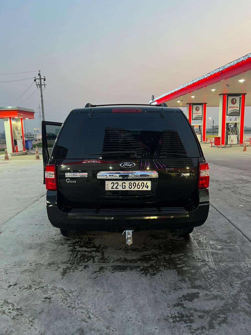 Ford expedition 2013
Limited 
4+4 suv 
100 miles 
Shareka Niva 
***********
