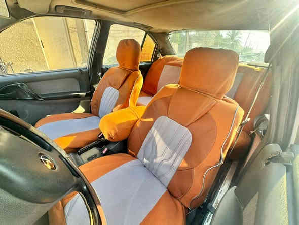 السلام عليكم
اوبل اوميكا ١٩٨٩
السياره خير من الله 
نفضت صدرهة وتخم تاير وكهربائيات كامله
السياره مال جنيه 
تحويل ثاني يوم 
مكاني بغداد حي الجامعه
السعر ٣٣ ورقه
***********
