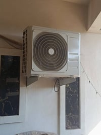 مكلف بالنشر /////سلام عليكم سبلت 2 طن جنرال سعر 250مع سرير طفل سعر 100...