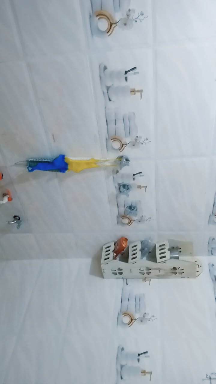 سلام عليكم بيت زراعي كامل الخدمات مي بدون ماطور كهرباء مجاري وتبليط قريبا أن شاء الموقع المعلمين قرب اسواق السلام البيت طابق واحد مساحة 110مدخلين ارتفاع البيت عن شارع متر غرفه نوم 5ب5 صاله 9ب5ستقبال 6ب4 حمام داخلي وخارجي منور البيت نضيف ومرتب بسمي السعر 55رقمي ***********
