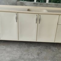 خزانة • جديدة • بلا عيب