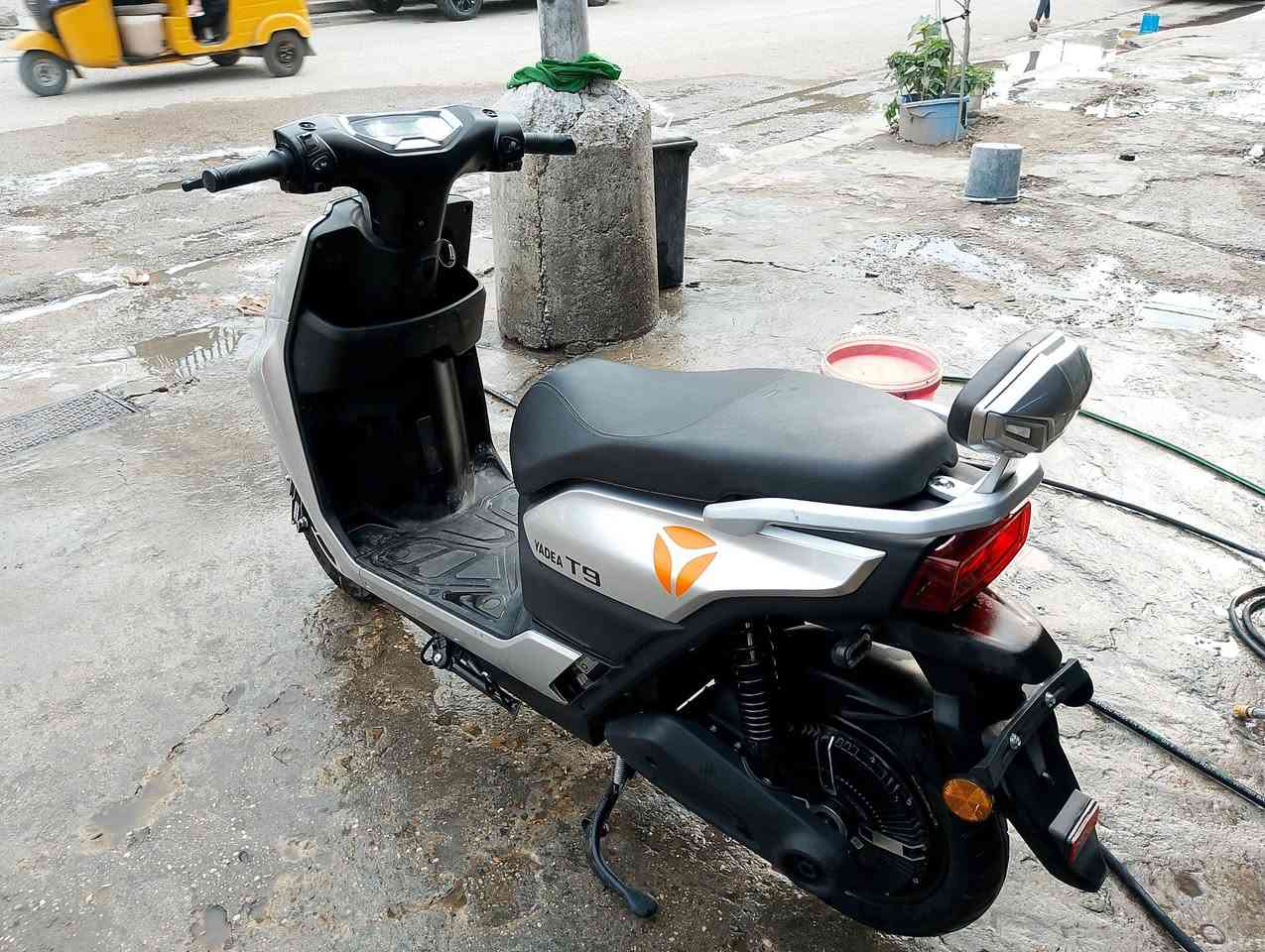 لام عليكم للبيع شحن2025 ياديا T9 ضمان 18 شهر صارله 4 شهر من نزلته رمبه دسك خلفي امامي ملف2000واط 6 بطاريات مخرج شحن دراجه اسخدام قليل السعر 600وبيه مجال مكاني بغداد الشعب ‏‪***********‬‏
