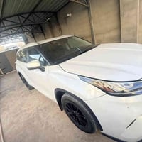 هايلاندر XLE • هايبرد • ممشا ٢٨ الف