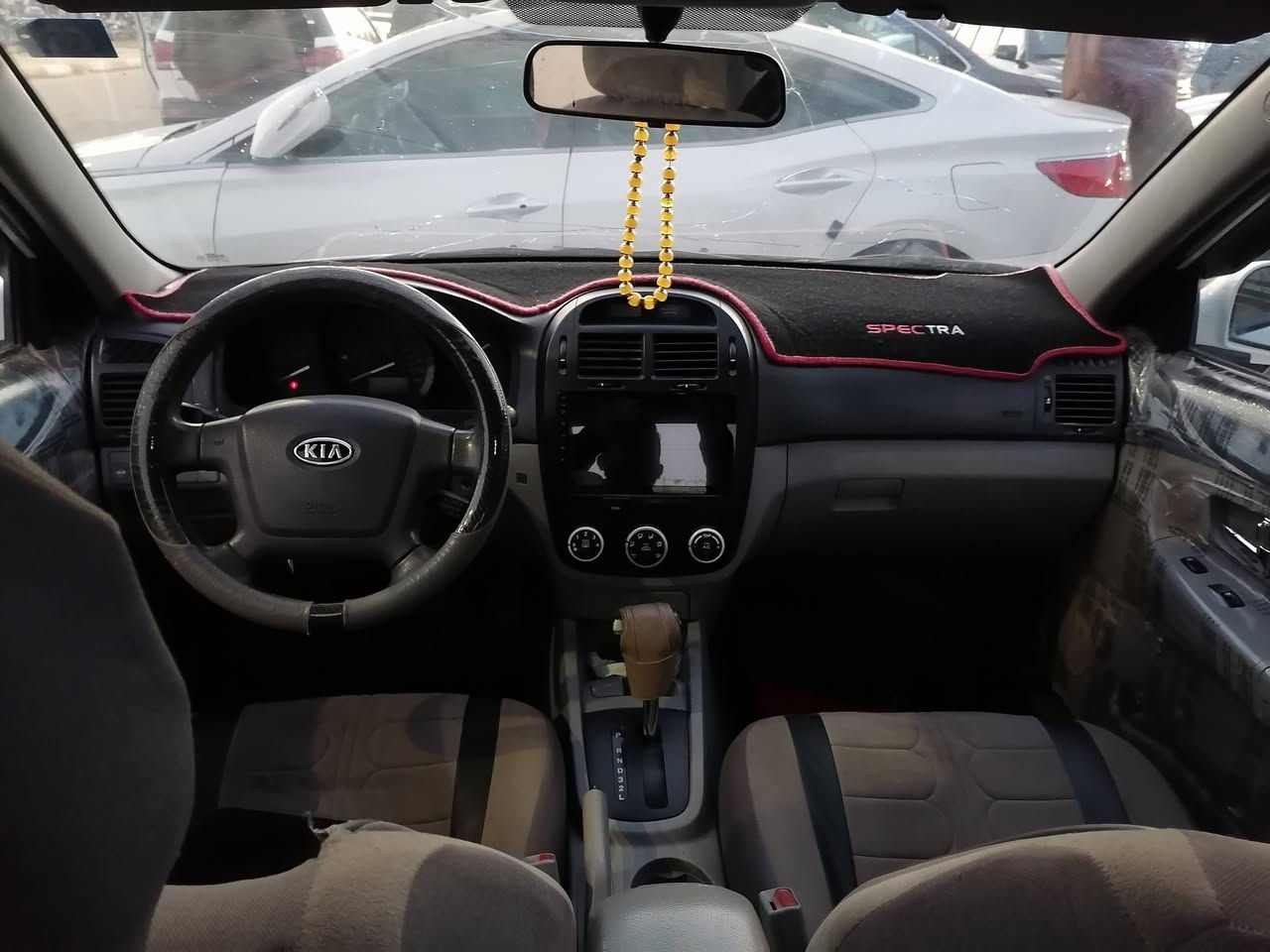 كيا سبكترا موديل 2009
ما نگول كفالة عامة اخاف يزعلون 😉
بس بدون ضربة بدون صبغ كلها على البلاد
محرك الفين حاوية جديد
تخم تاير صدر تبريد شاشة تاب
السعر 87 $ 
غير متواجد على الفيس بوك هذا رقم ابو السيارة صاحبي
***********
وإن شاء الله مايقصر وبالعافية على الي ياخذها
