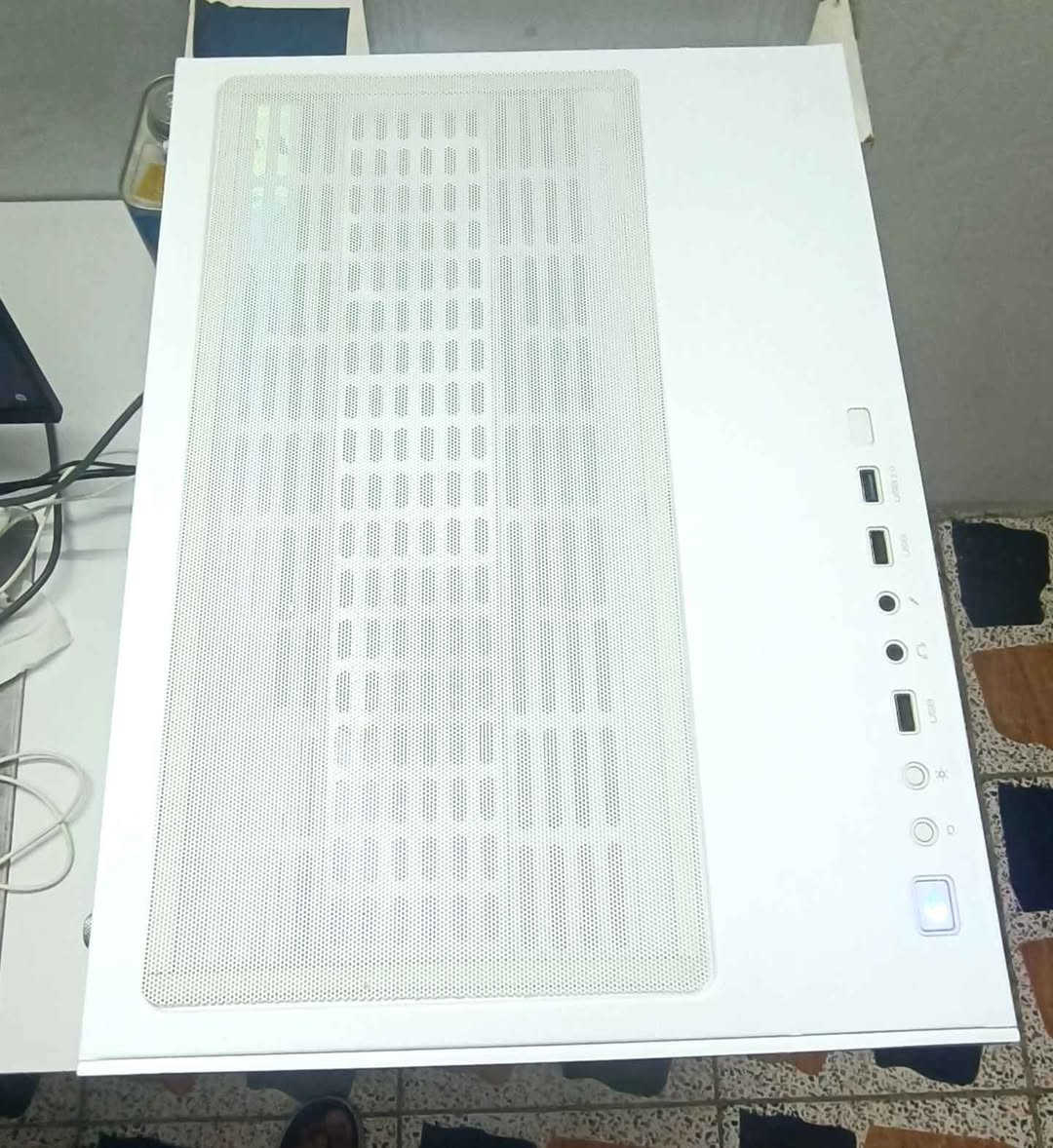 I5 10400+ مبرد مائي ارجيبي 
Mb z490 msi
Rtx 2060 super gigabyte 
Ram xpg 2x8 16gb 3200hz rgb
Ssd 128 
Hdd 1tb blue 
Power supply Termaltek 650w
Case Esgaming 4 fan rgb
مكاني بغداد مدينة الصدر متوفر توصيل حجز برصيد لضمان الاستلام 
متوفر توصيل 
متواجد خاص او واتساب 
*********** بغداد, العراق
