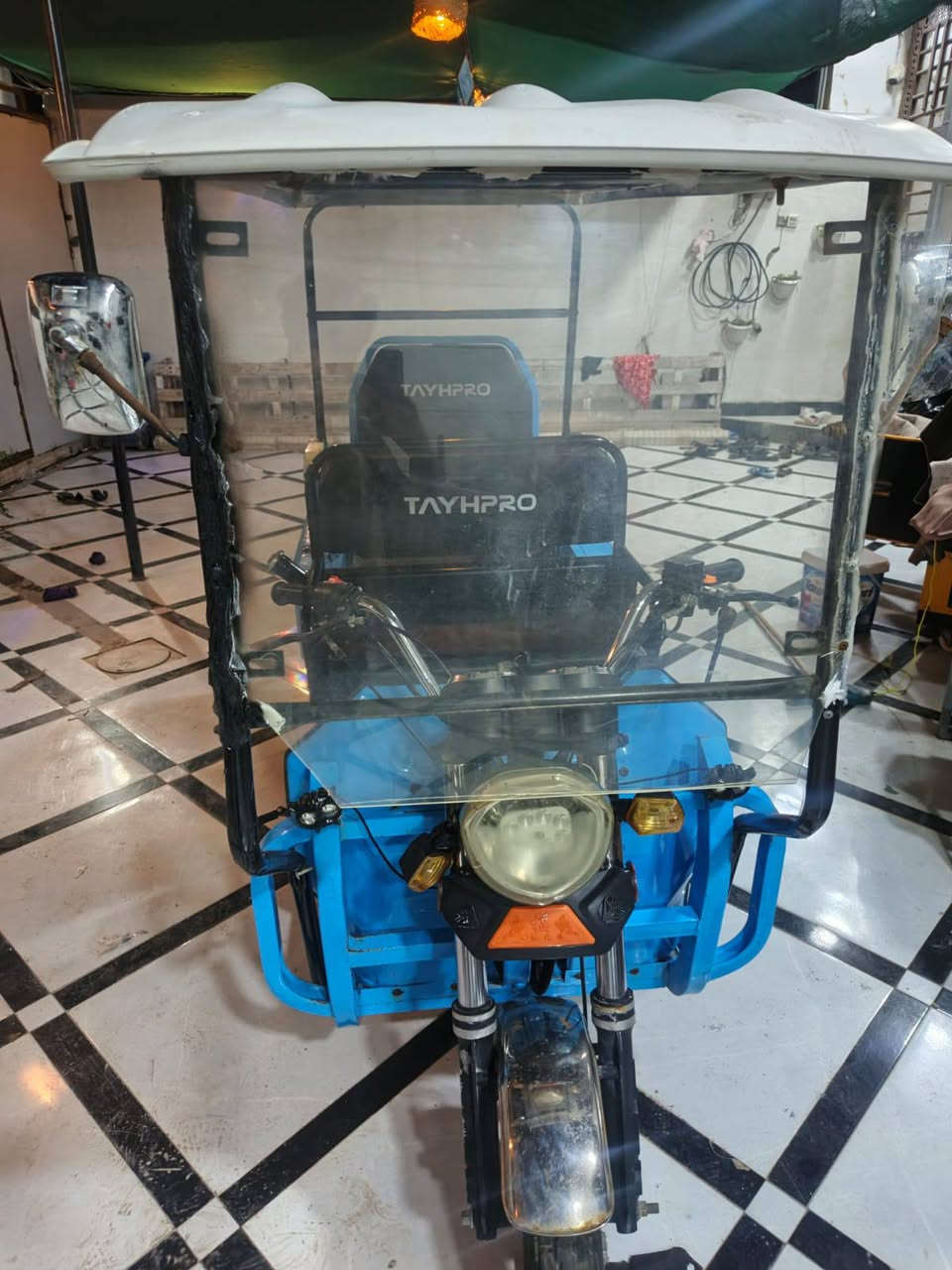 سلام عليكم خوان عدي هاي دراجه اوراق مال معوقين مديل ٢٥حلوه جديده جانت متروكه رايدهه بمليونين وربع وبيهه مجال لشراي مكاني أبو الخصيب ***********
