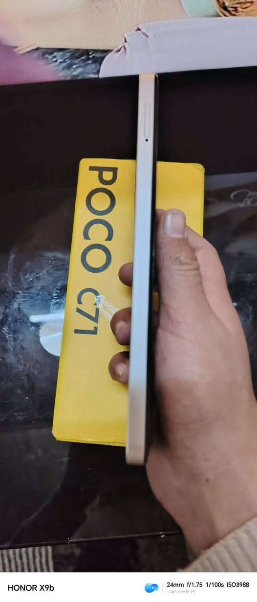 السلام عليكم بوكو سي 71 ذاكره 128 الرام8 جهاز ما مفتوح اغراض كامله تعال خاص عنوان الموصل حي القاهره السعر110بي مجال


**إذا كنت صاحب هذا الإعلان وتريد حذفه لأي سبب، رجاءا أرسل رسالة إلى الدعم الفني**