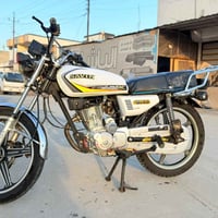 دراجة ساڤين • ٢٠٠سي سي • موديل ٢٠٢٤