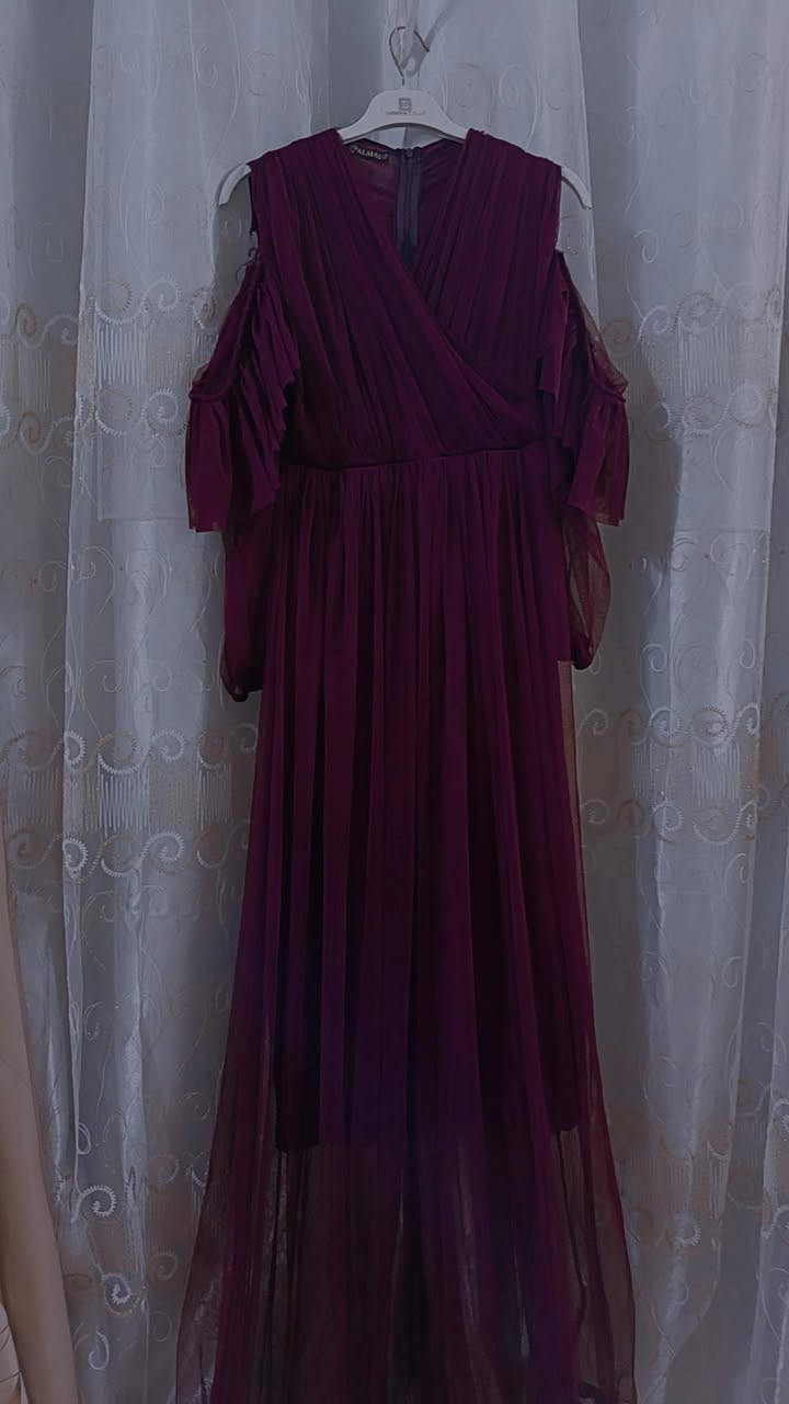 السلام عليكم فساتين للبيع نظيفات كلش الطويلات على ١٥ والقصير على ١٠ وبيهن مجال للياخذ اكثر من قطعه


**إذا كنت صاحب هذا الإعلان وتريد حذفه لأي سبب، رجاءا أرسل رسالة إلى الدعم الفني**