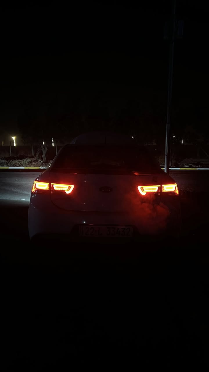 سلام عليكم  شباب    سيراتو خليجي1600 دوش   فول مواصفات        ترهم بيع ومراوس حسب الاتفاق

السياره بدون صبغ ✅

بصمه تشغيل  فتحة سقف  بصمه بيبان وصندوك  شفتات سترين  +شاشه

5 ويل كب حجم 17 بلادي 

 تحكمات ستيرن +فتحه سقف  حساسات خلفيه

 كير 6 نمر  AT عادي +  اوتو    مكفول     تدفأه تبريد فول 

بيها منضومة زنون❤️‍🔥 عالي ناصي ضمان سنه 

رقم اربيل الجديد هزه جديدة  يعني ميحتاج تروح بالسياره

  /📍السعر 105$وبيها مجال 

للبيع او مراوس


**إذا كنت صاحب هذا الإعلان وتريد حذفه لأي سبب، رجاءا أرسل رسالة إلى الدعم الفني**