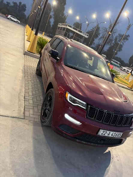السلام عليكم 
جيب گراند شيروكي لمتد X لون ماروني 
رقم اربيل ابسمي سنوية هزة كلة جديد 
موديل 2020 فول مواصفات 1/1 
مكينة v8 5700 بحالة لوكالة ماشية 81 الف ميل 
صدر امامي ولخلفي ودسكات وتخم تاير كلة جديد 
عليهة ادامة لمنضومة الاحتراق برغ مابيهة نقص 
السيارة بدون صورة حادث استيراد خاص يوجد فقط تقرير كار فاكس 
بيهة اصطدام امامي خلفي بسيط بدون حرق او غرق او حالوب السيارة بيهة قطعتين صبغ فقط بنيد وقبق جنطة والباقي كلة مكفول بدووون ايربـاك بدون لغد شاصي كفالة 
عليهة برمجة وتعديلات مصطفى ايگل 
السعر 288 وبيهة مجال 
مكاني بغداد والسيارة مال جناي 
رقم الهاتف *********** بغداد
