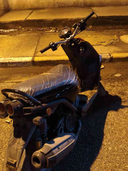 السلام عليكم سكني جبلي للبيع ناصريه
مكينه شرط فحص من تاخذها مني 58 بلاد ماشيه 7 كليو
شرط واكفه عل ناصريه دراجه مداريهَ دهن اصلي بانزين 
كفر واكعه دراجه ومكسور الامامي 
من جوه ما مبينه تواير جدد
دراجه من كثر ما بلادي مزنجر الحديد متروكه باليابان
كله بلادي سعر 1450 وبيها مجال بيها مكاتبه ما تنحجز
*********** او راسلني فيس
