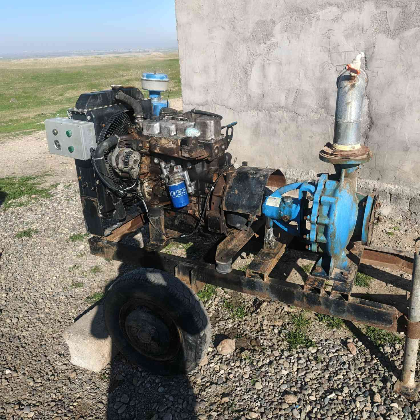 سلام عليكم للبيع محرك سامسوم ياباني مال رافعه شوكيه اي ستفسار تصل عل رقم الهاتف ***********
