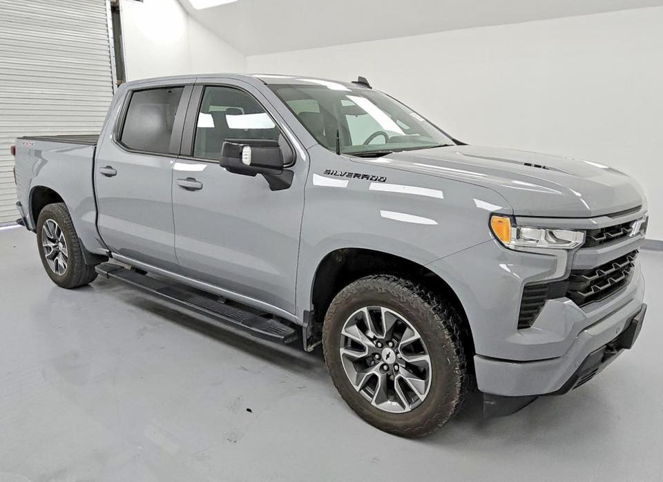♦️شركة النخبة - ELITE للمزادات وتجارة السيارات♦️

🔸السلام عليكم ..
♦️نوع السيارة …
♦️CHEVROLET - SILVERADO - RST - 2025♦️

♦️تاريخ المزايدة غداً الثلاثاء بعد الخامسة مسائاً
♦️2026 - 5 - 12

🔸عداد المسافات - 21 الف ميل فقط .
🔸الاسطوانات - 8 سلندر .
🔸حجم المحرك - 6.2 .
🔸الوقود - بانزين .

♦️الأضرار  :- حسب الصور المرفقة

🔸للدخول الى المزاد او شراء سيارة
🔸او اي استفسار يرجى التواصل مع …

♦️شركة الخبة - ELITEللمزادات وتجارة السيارات♦️

🔹عثمان الناصر - ‭0774 810 7610‬

📍صلاح الدين - قضاء العلم - قيصرية الخالد📍
