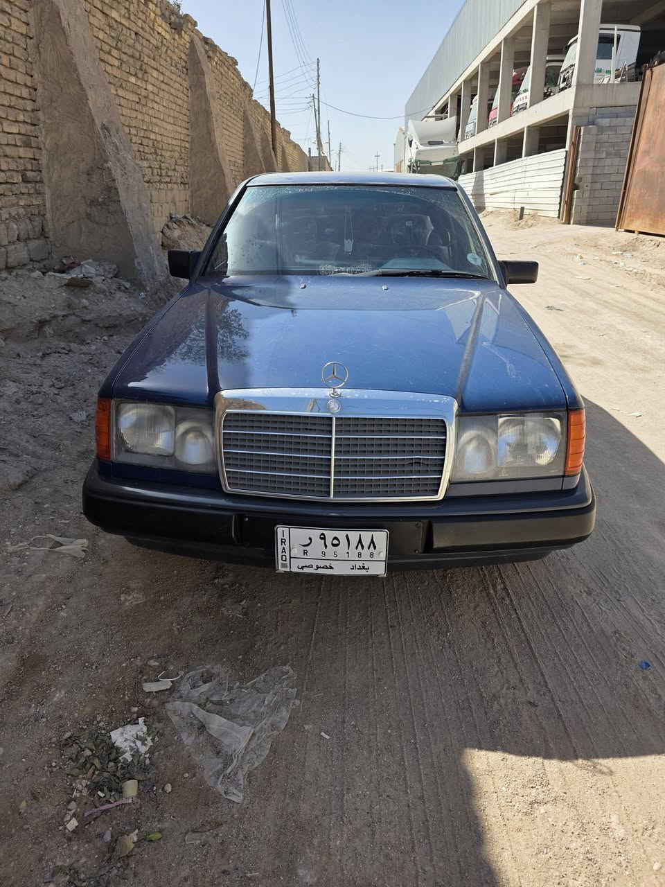 مارسيدس موديل ٨٩ مكفوله كفاله عامه رقم بغداد محرك بلادي سياره بدون صبغ وضربه كله عل بلاد تخم تاير تبريد ثلج سياره جديده حيل تحويل مباشر مكانه بصره قضاء زبير ***********
