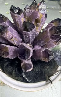 عندي هاذه الحجر. قيم وأخذ. إلى اصحاب الخبره وأهل الأحجار  07737374041 ...