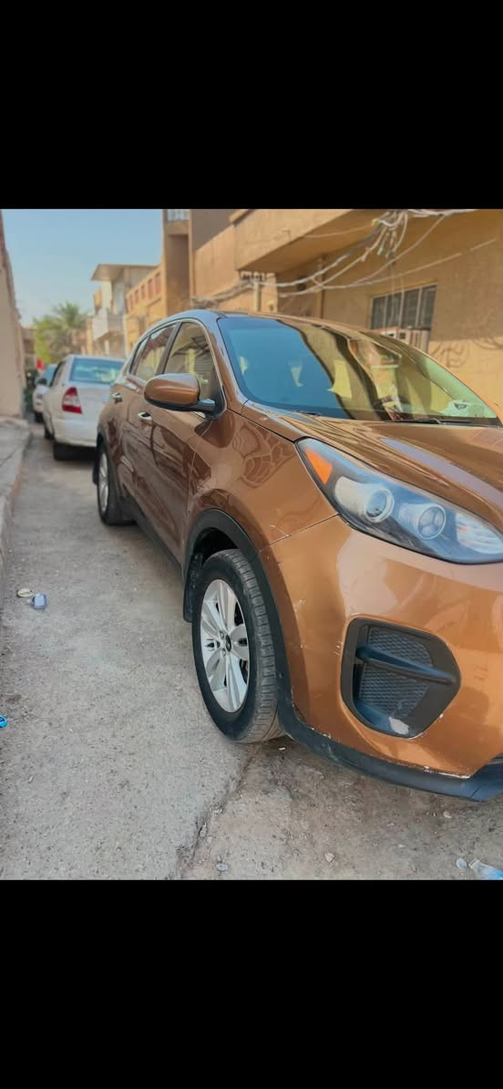 السلام عليكم
للبيع فقط 
كيا سبورتج 
وارد امريكي
محرك 2.4
2019 
ماشية 103 
رقم بغداد تحويل مباشر
محرك وكير وتبريد مكفول
مكان السيارة بغداد الكرادة
السعر 135 وبيها مجال بسيط
 السونار وصور الحادث مرفقات بالصور
للاستفسار اكثر
***********
متوفر واتساب
