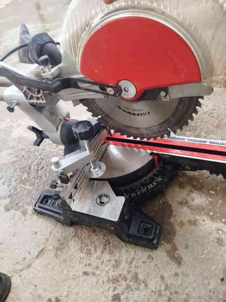 كتر جديد مامستعمل بس مره وحده دوار اي زاويه يكصهه ومتروك لبيع حجم جبير مخذه180 الله شاهد أريده 150وبي مجال قليل عل فحص عنواني كربلاء سيف سعد الاستفسار خاص او الاتصال***********
***********
