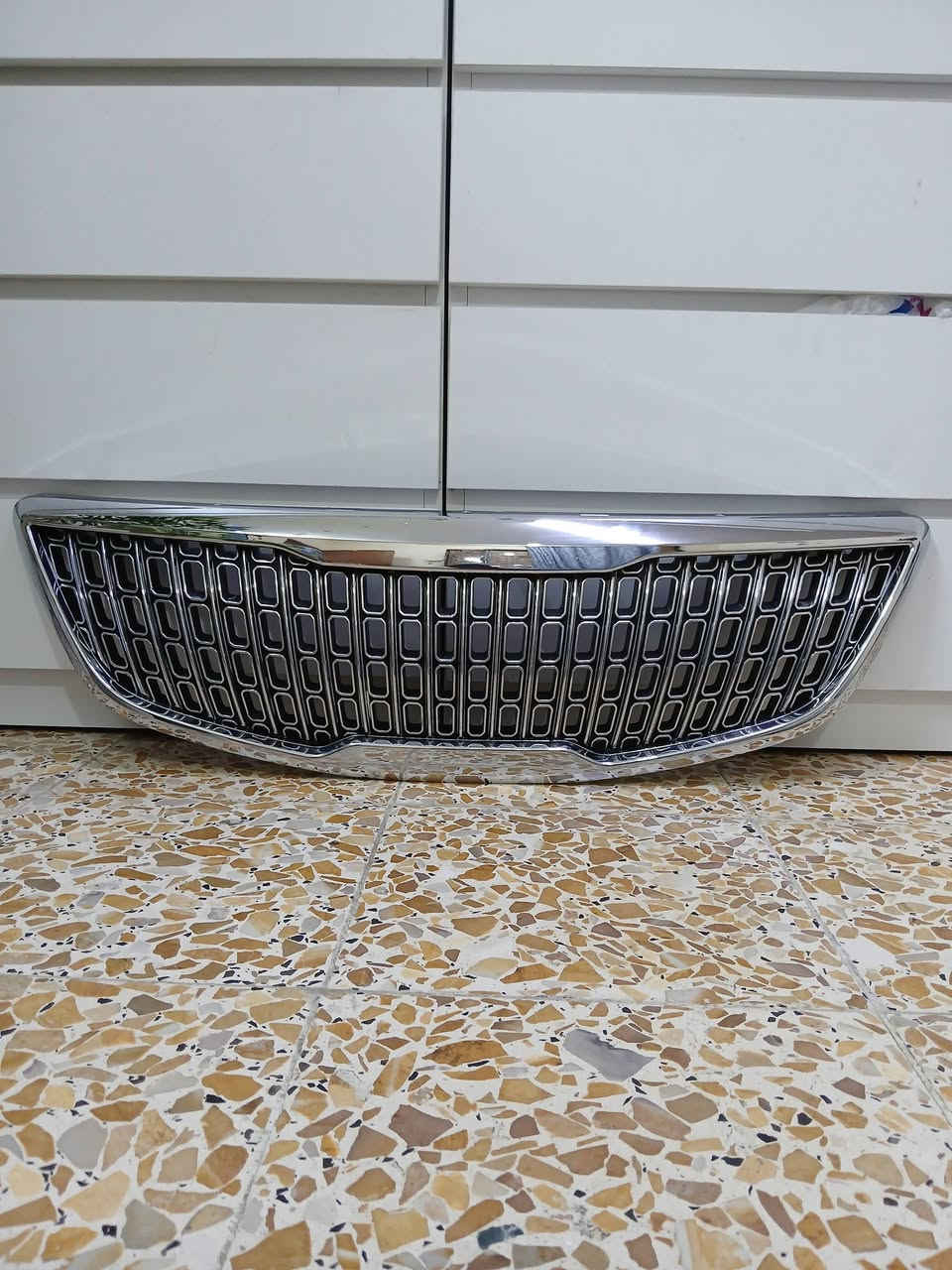 السلام عليكم للبيع
جماعة الكادينزا الخليجي حصرأ
من موديل ٢٠١١ ولغاية ٢٠١٣
زنون درجى اولى مشتغلات اسبوع وبعت السياره بعدهن جدد  نظافه ٩٩ %
والضوء مالتهم اذا احد بقه كدامك يمشي رجعهم نهار وتدعيلي عليهم
زنون عالي
2  زنون ناصي
3  زنون براجكتر
شباك ولاغلطه يطلع البجم  منظر خرافي يشهد الله اصلي موبس وكاله
السعر المطلوب شلع كلهم
٣٧٥  الف دينار عراقي المكان بغداد الدوره للاستفسار
***********
ا
