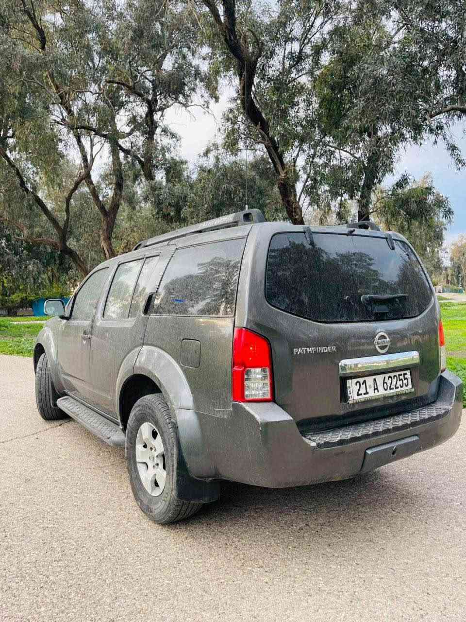 للبيع نيسان باثفايندر موديل 2006 
دفع رباعي 4x4 
سقف سلايت 
سبع مقاعد 
تحكم استيرن وتحديد سرعة 
شاشة وكامرة و مضخم صوت 
طخم تايرات جديد 
بطارية جديد 
كير و محرك بشرط 
رقم وسنوية جديد سليمانية دولي 
بيها ٦ قطع صبغ ابيعها حزام 
شرط سقف و بونيد و شاصي بدون صبغ وتعديل
سيارة بسمي بشرط تحويل و وكالة 
سبير بلادي ما نازل 
كهربائيات كلها بشرط 
بيها بطاقة بنزين كركوك 
مكان سيارة كركوك 
رقم موبايل ***********

(( سعر 85 ومجال )) كركوك, العراق
