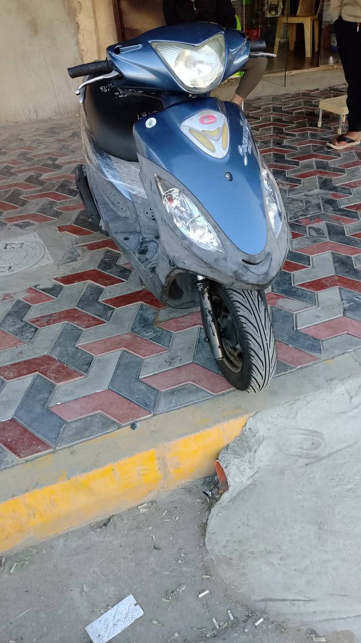 يا الله سلام عليكم دراجه كا مكو للبيع كفالة عامه شرط ريحه اليابان بيه 
كهربائيات كله شغال إشارة هورن لايت عالي وناصي ختم واحد هيه ومكينه وباقي التفاصيل اتصل وتدلل *********** نسيت المديل 😅مديل 12
