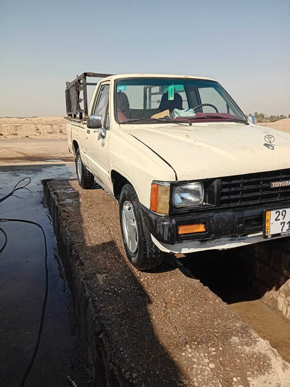 بيكم للبيع موديل 85 مصبوغه حزام رقم واسط دولي بسمي سياره جاهزه ومكفوله كفاله عامه السعر 40$وبيه مجال للطيبين 
اللأستفسار ع هاذه الرقم ***********
