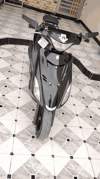 للبيع دراجه آدرس كله بلادي من كل نواحي مبدل ولفات فقط شراي تعال خاص او اتصل ***********
