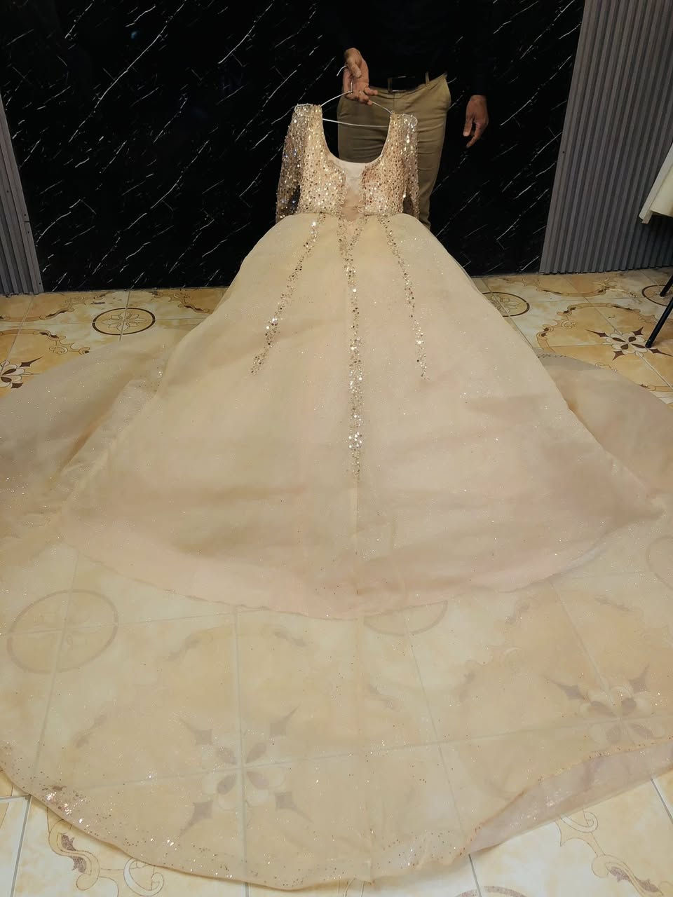 تخفيضات بدلات سعر القطعة 25 الف حجز خاص


**إذا كنت صاحب هذا الإعلان وتريد حذفه لأي سبب، رجاءا أرسل رسالة إلى الدعم الفني**