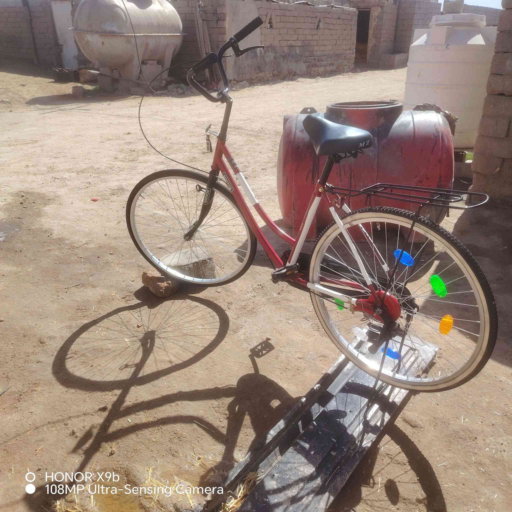 عمي سلام عليكم باسكل البيع حجم 26 باسكل كله جديد عله اخر حباي مكاني ناصريه عله طريق سيد دخيل القديم سعر 110 رقمي ***********التواصل وتساب
