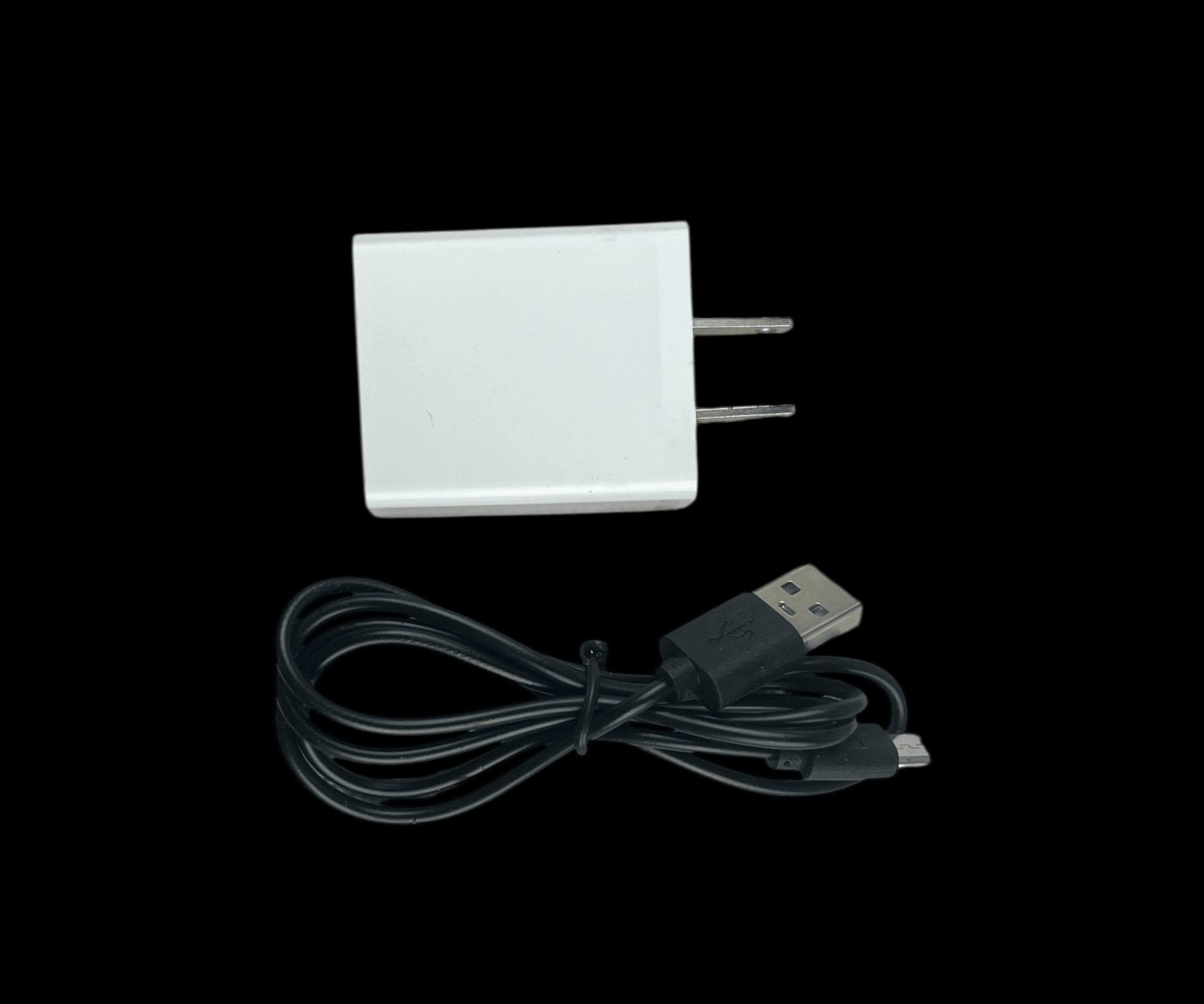 #كاميرا مراقبة ذكية
الاستخدامات
 * مراقبة أمان المنزل والأطفال والحيوانات الأليفة في الوقت الفعلي.
 * تسجيل الفيديو لمراجعة الأحداث وحفظها عند الحاجة.
المميزات
 * اتصال واي فاي: توفر سهولة الاتصال بالهاتف الذكي من خلال تطبيق خاص يتيح المتابعة من أي مكان.
 * جودة فيديو عالية الوضوح: تتضمن صورة واضحة بدقة HD حتى في ظروف الإضاءة المنخفضة بفضل تقنية الرؤية الليلية.
 * صوت ثنائي الاتجاه: يمكنك التحدث والاستماع مما يتيح التواصل مع من في المنزل.
 * كشف الحركة وتنبيهات فورية: ترسل إشعارات عند رصد حركة غير معتادة لتعزيز الأمان.
 * تصميم عصري وأنيق: يناسب ديكور المنزل ويمكن تثبيته بسهولة في أي غرفة.
السعر: 20 الف فقط


**إذا كنت صاحب هذا الإعلان وتريد حذفه لأي سبب، رجاءا أرسل رسالة إلى الدعم الفني**