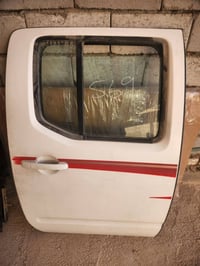 يتوفر قطع غيار نيسان نيفارا للبيع الاتصال 07778746654 السعر على الخاص ...