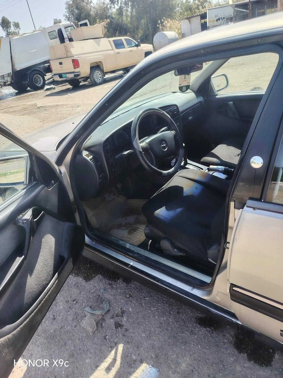 اوبل اوميكا 93 بلاديه كير اوتو كير محرك مكفولات انبار 37 بيها مجال ***********
