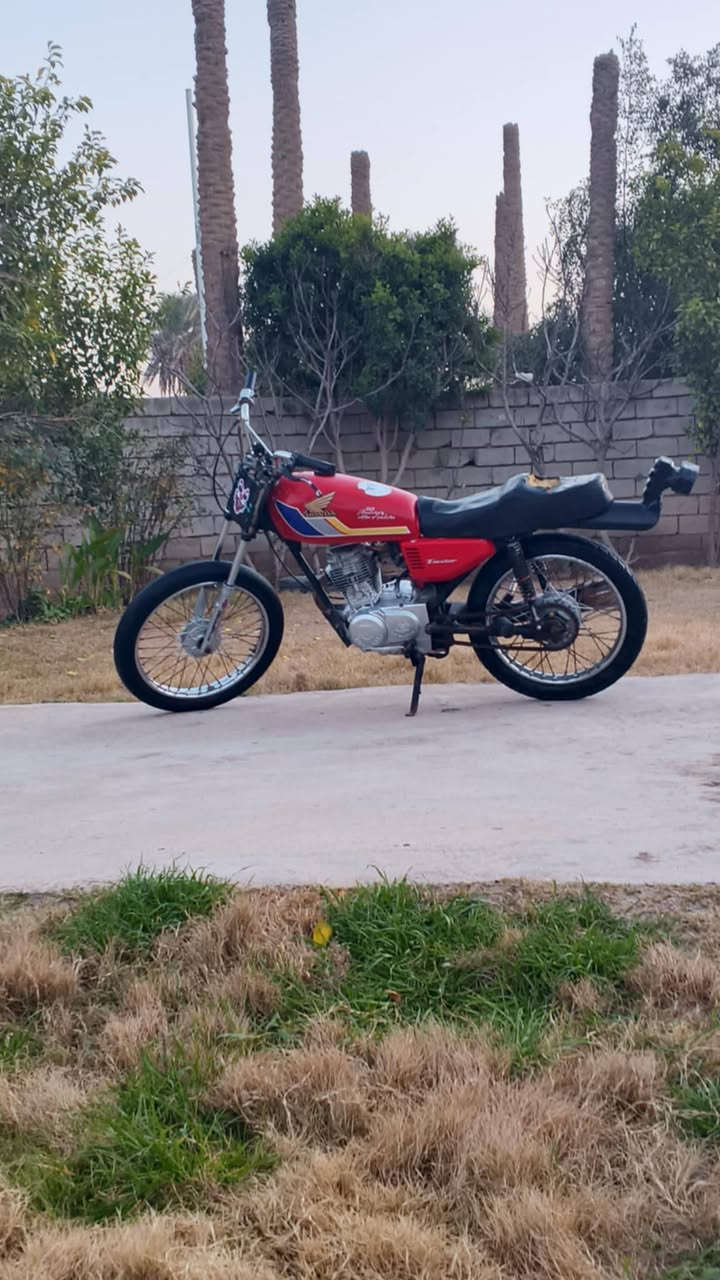 سلام عليكم دراجه البيع او مراوس ب كامله دراجه ماناقصهه شي موديل ٢٠١٨كلك كلك  دراجه لا صوت ولا تبخير سعر ٢٢٥ وبيهه مجال كلش بصيط ابو ١٧٥ اعبر المنشور فضلن وليسه امرن اي ستفسار اني خادم مكاني بابل محاويل


**إذا كنت صاحب هذا الإعلان وتريد حذفه لأي سبب، رجاءا أرسل رسالة إلى الدعم الفني**