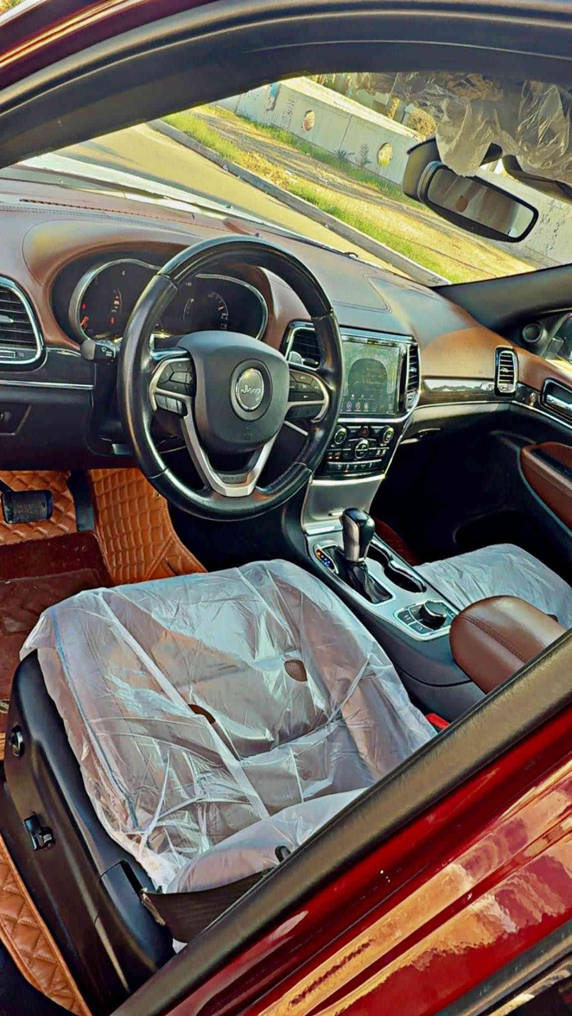 جيب (خليجي) موديل 2020 آوفر لاند رقم بغداد الجديد ماشية 52 الف  فول  مواصفات جكات فورويل بارنوما السيارة مكفولة  هوك امامي 
+ خلفي
محرك ٦ سلندر ٣٦٠٠ مكفول دفع رباعي 4.4
بصمه + تشغيل عن بعد كروز تثبيت سرعه
صندوق كهرباء
بنوراما
جكات تصعد وتنزل
ماوس وضعيات قيادة
داخل قرميدي اصلي
ستيرن كهرباء + تدفئه
كشنات جلد تدفئه وتبريد
خزن وضعيه كشنات ميموري
شاشة كبيرة
دمام خلفي
كامرة دوارة ٣٦٠ درجة
حساسات امامي خلفي
لد امامي خلفي
لايت زنون عالي ناصي
اضاءه ترحيب
دشبول خياط طبيعي
اوتو ستارت
حساس امامي وخلفي
رادار جانبي وخلفي وامامي
مري شفط + اشاير بلمري مع القفل وعاكس ضوء + هيترات مري+نقاط عمياء
اضاءه ترحيب
وبعد هواي مواصفات. 
مكان السياره بغداد
الشراي يتصل اوواتساب
*********** بغداد
