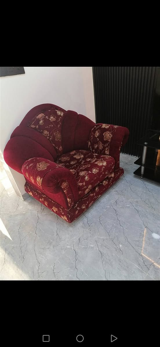 طخم شغل عراقي ثقيل ونظيف السعر 250وبينو  مجال للاستفسار ***********جانب الايمن
