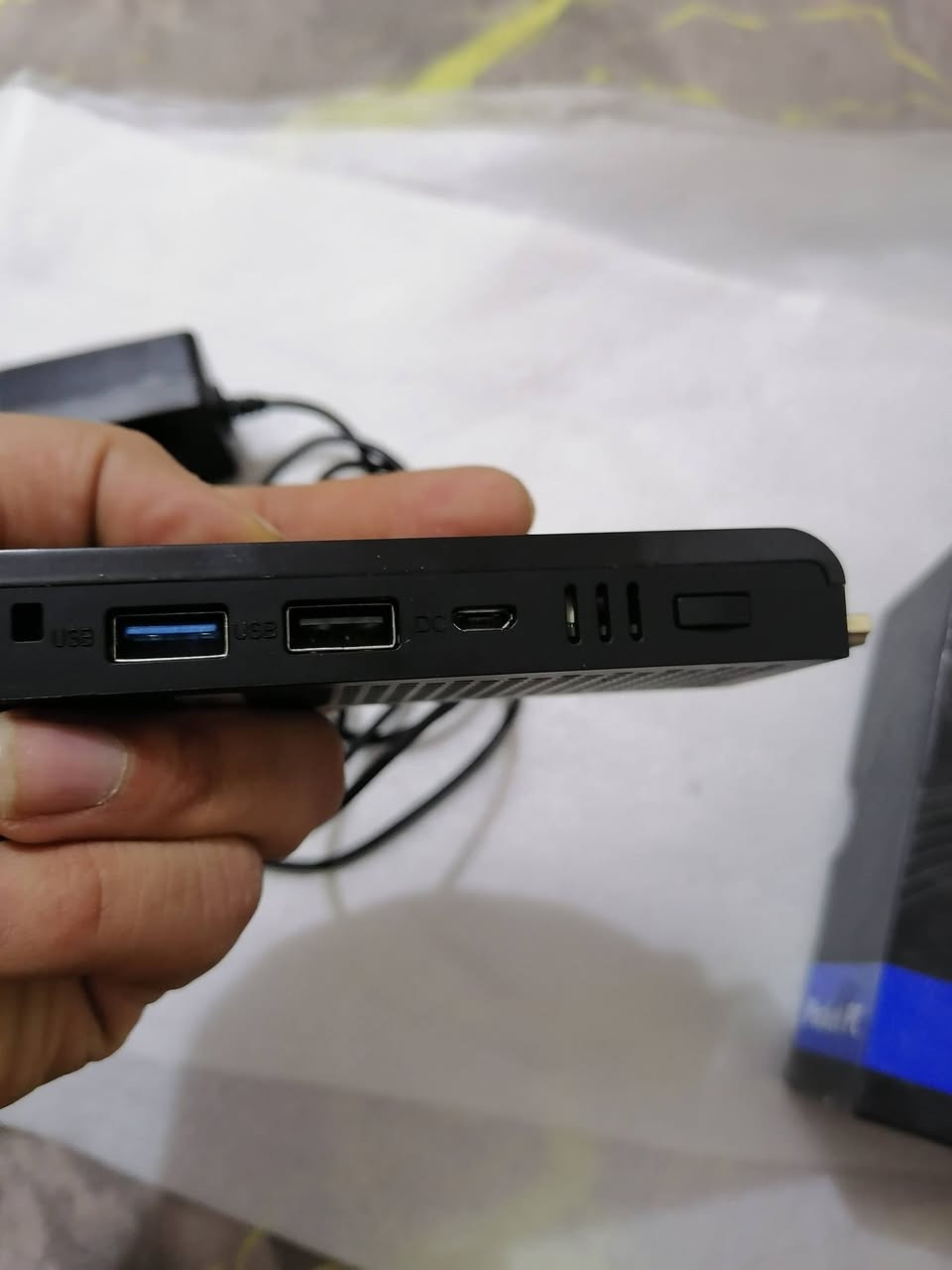 مني بي سي للبيع يشتغل على شاحنه كلكسي  رام 4 ddr3 الهارد 64 . وتكدر تغيره انطوي سعر وبالعافية


**إذا كنت صاحب هذا الإعلان وتريد حذفه لأي سبب، رجاءا أرسل رسالة إلى الدعم الفني**