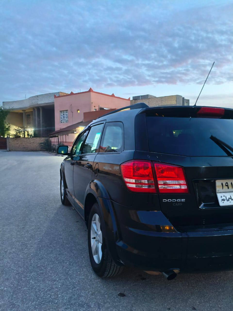 دوج جورني7 راكب 2009 محدث دعامية 2012
مكينة3500
تخم تاير جديد
حداديه نظيفة 
قطعة تبديل جاملغ امامي فقط
بنيد جارد كما موضح
رقم شمالي (سليمانية)
السعر 80 
موقع السيارة النجف الاشرف 
للاستفسار *********** المناذرة, النجف
