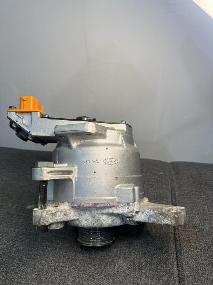 داينمو النترا هايبرد 2025 شغال شرط الضمان هذا يفيد للسياره داينمو مالتها محترك تنقل اغراض هذا الداينمو على الداينمو مال سيارتك القديم المحترك والي يكلك ميصير ينقل جذاب 
السعر قيم واخذ شوف سعره عند الشباب اهل التفصيخ 
اني أبيع تقيم 
اي استفسار ***********
