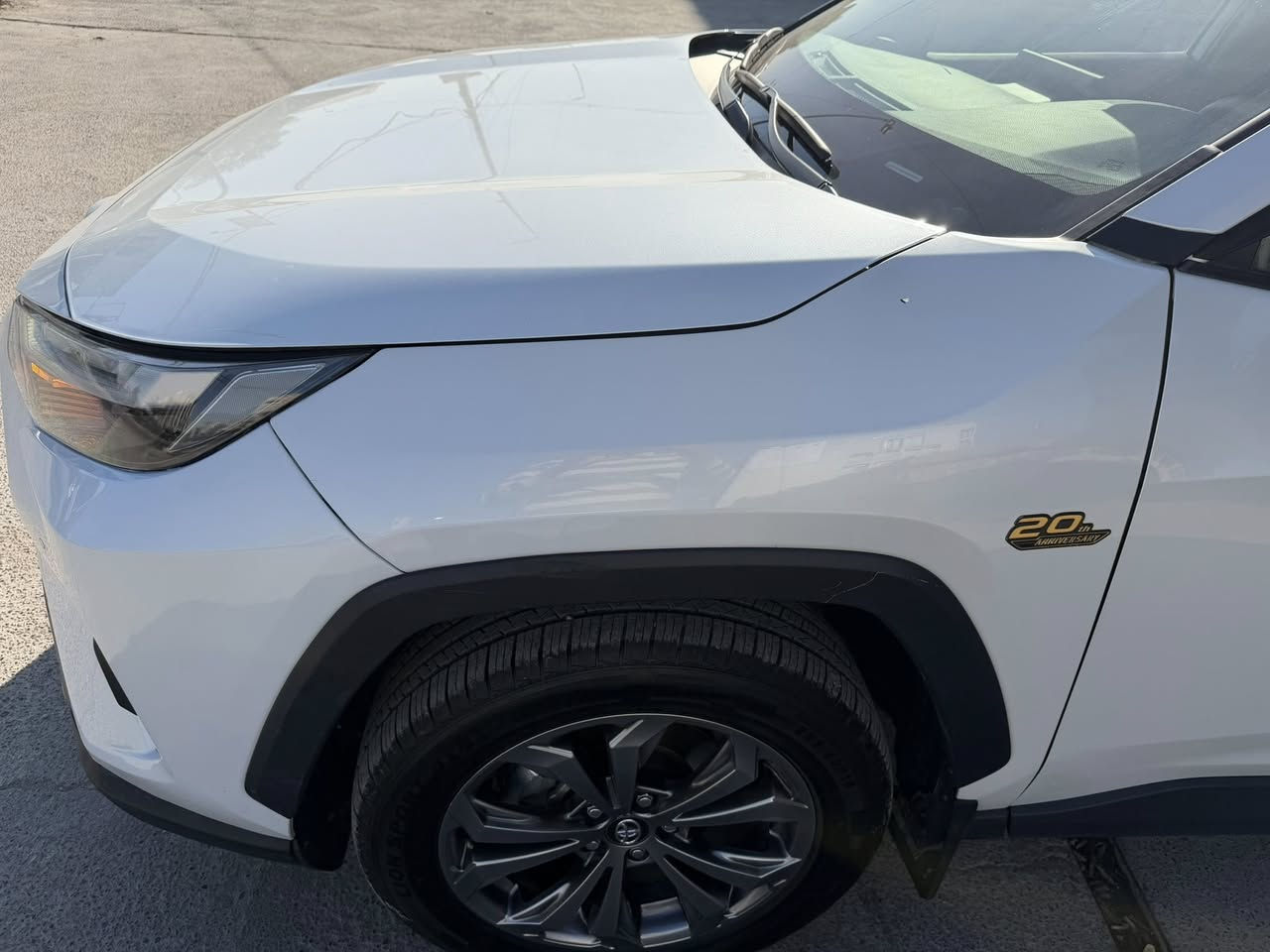 السلام عليكم
RAV 4
خليجي 2023 عشرينية
لون ابيض صدفي
رقم بغداد ب اسمي 
داخل جلد لونين
شاشه كار بلي
ماشية 34,000 فقط
تخم تاير جديد باتري جديد
دخول ذكي
بصمة
وضعيات قيادة eco - normal - sport
سايد بريك كهرباء
اوتو هولد
اوتو ستوب
مانع تزحلق
تدفئة كشنات
قطعتين تبريد
بچم led
سقف بانوراما
كشنات فول كهرباء
اوامر صوتية
حساسات امامي خلفي
٤ كامرات
رادار امامي تحديد مسار
مري جانبية كهرباء وشفط كهرباء
شاحن وايرلس
سبير ما نازل
لمتد السياره مفولة
بيهة صبغ كد شبر بالصندوق وبالجاملغ مال سايق فقط الباقي كفاله 
مكان السياره بغداد حي القاهرة
والسعر 248 وبي مجال بسيط
***********
