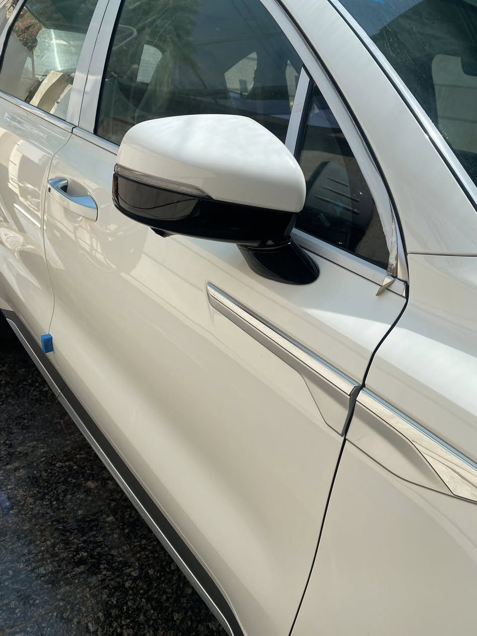 السلام عليكم 
كيا سورنتو موديل 2024 فول مواصفات 4x  مكفولة ماشية 15 الف  للتواصل الاتصال على الرقم 
***********
