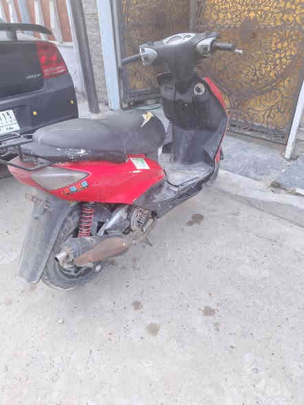 السلام عليكم
سكنس 110 ياباني للبيع 
بيه صالنصه رياضيه وكلج امامي رياضي مكفوله من الصرف والبخار نكرة بكل وقت 
سعر 300 مكاني بغداد الشعب
***********
