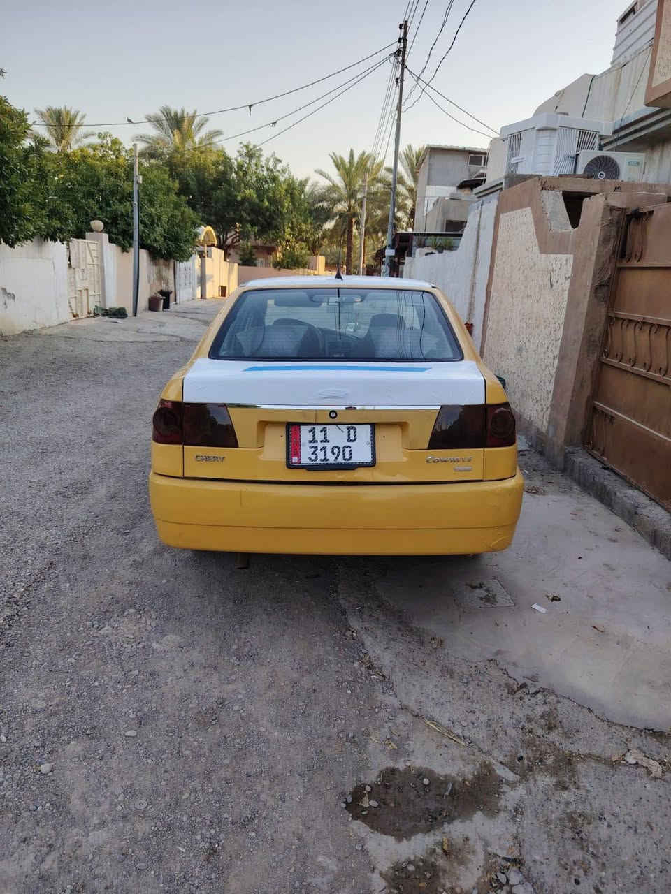 شيري كوين رقم بغداد انكليزي بشرط تحويل مصفره من كلشي. مكفولة فقط بي ظربه صغيره من جاملغ كير محرك يارس سعره 35 مكان ديالى خانقين رقمي *********** خناقين, ديالى
