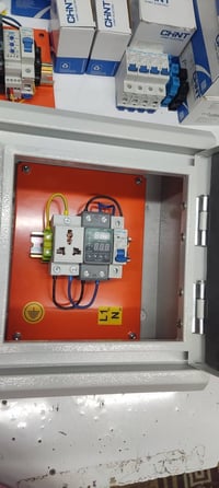 "بورد شحن حسب الطلب خاص بجميع أنواع السيارات بنظام البارد المنفصل. الب...