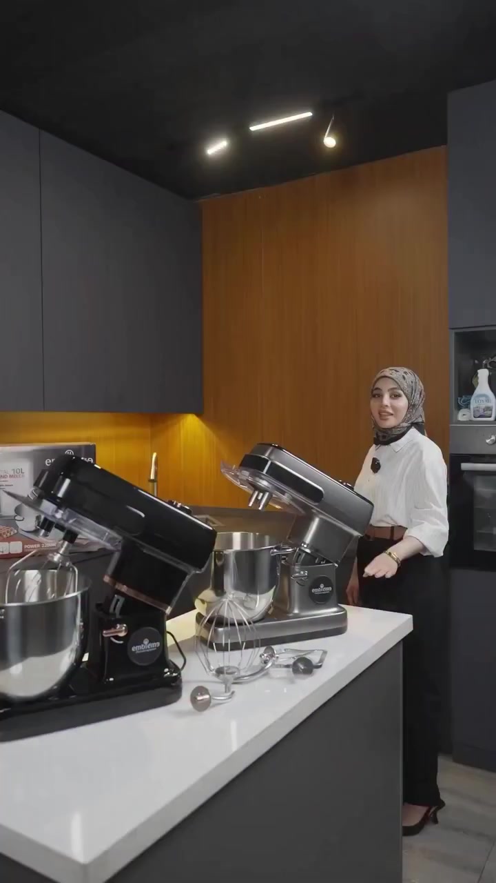 عجانة من براند امبليوم الاصدار الحديث
موديل SM3BCD
✅️تحكم شاشة لمس ملونة 
✅️حجم 10 ل


**إذا كنت صاحب هذا الإعلان وتريد حذفه لأي سبب، رجاءا أرسل رسالة إلى الدعم الفني**