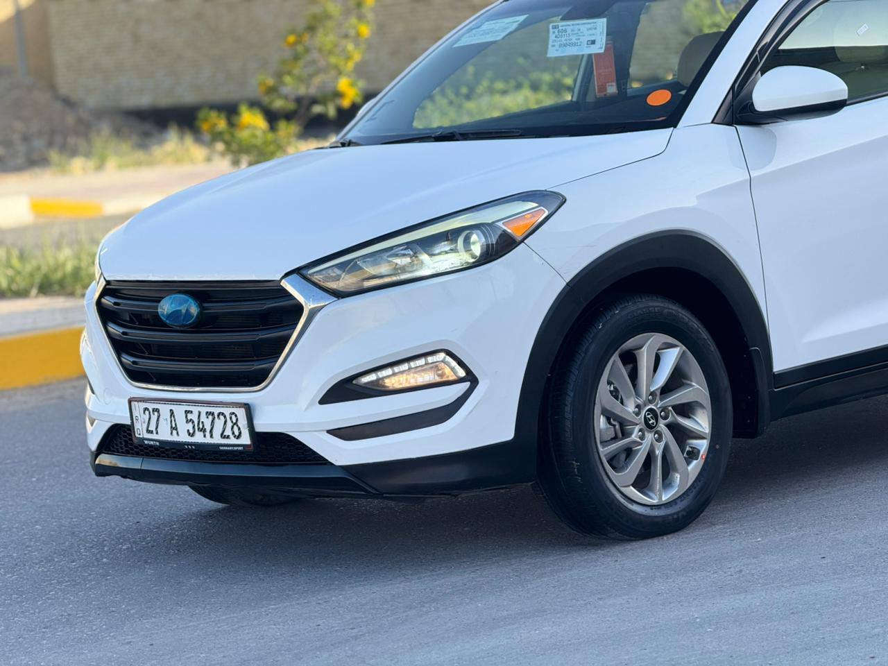 اللهم صلي على محمد وآل محمد
السلام عليكم رمضان كريم 

هونداي توسان 2016 وعند أمريكي 

حادث بنيد مبدل وجاملغ امامي صبغ فقط بدون ظرر داخلي 

شاشه كامره تحكم ستيرن جهتين 

ويل كب كروم لايتات لد بلاجكتور 

محرك ٢٠٠٠ ما مفتوح 

كير ومحرك كفاله حداديه جديده طخم تاير جديد كل نقص  ما بيها 

رقم ذي قار الدولي سنويه جديده وهزه جديده 

مكاني ذي قار مركز 

السعر ١٤٢ لاستفسار علئ رقم ‭ ٠٧٨٣ ١٣٠ ٨٣٨٦‬
