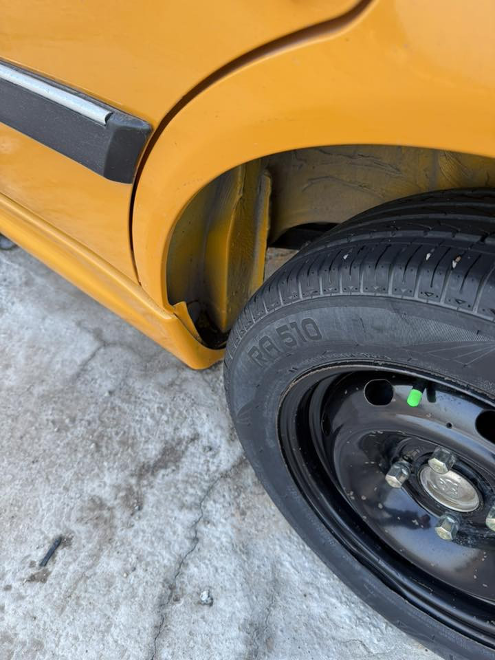 السلام عليكم بيجوبارص موديل ١٨مكفوله كفاله عامه عل وضعيت الشركه ماشيه منضومت غاز بيهه مكفوله من صبغ وبارد وخياس محرك كير صدر تبريد تخم تاير كله جديد سياره حره بغداد رقم الهاتف*********** عل فيس عنوان بلديات الصحفين
