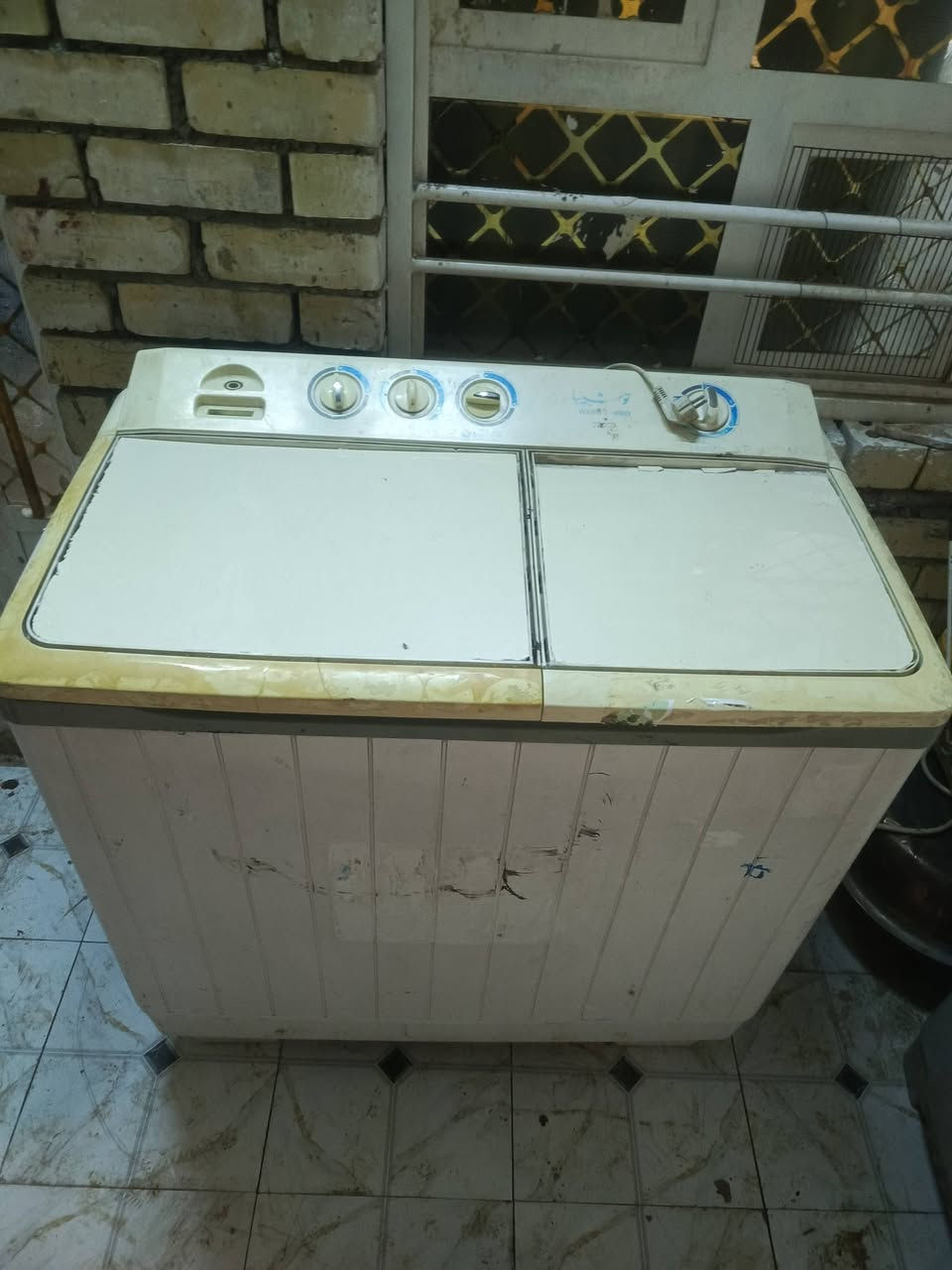 السلام عليكم غراض منزليه للبيع كلمن وسعره ابو غريب مقابل معمل حليب بلادي رقمي ***********بي واتساب
