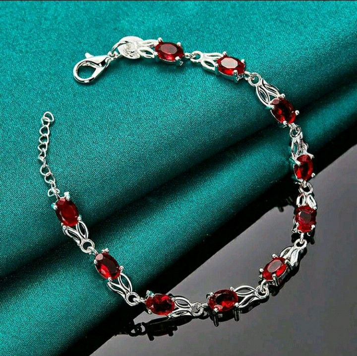 مختوم 925
🌻سعره 15 مع التوصيل 🌻


**إذا كنت صاحب هذا الإعلان وتريد حذفه لأي سبب، رجاءا أرسل رسالة إلى الدعم الفني**